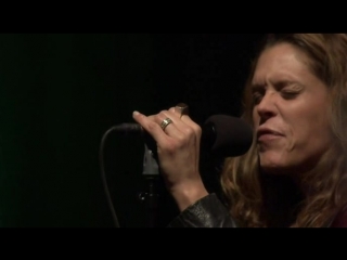 beth hart 37 days 2008